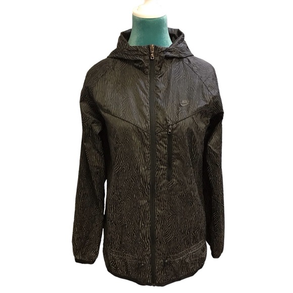 Nike Jackets & Blazers - Pre-Loved Nike tunic windbreaker